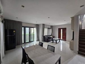 For SaleHousePattanakan, Srinakarin : Single house Bangkok Boulevard Rama 9, size 4 bedrooms, 4 bathrooms, 60.2 sq.w. DBH-9-S076