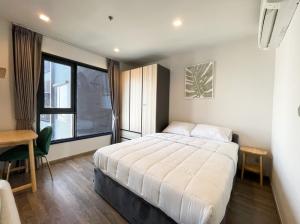 For RentCondoLadprao, Central Ladprao : The room is available for rent very quickly. Life Ladprao Valley. Interested, contact Line: 0889656914. Hurry and contact us.