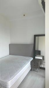 For RentCondoRatchadapisek, Huaikwang, Suttisan : For rent, Condo Chapter One Eco Ratchada - Huai Khwang, near MRT Huai Khwang