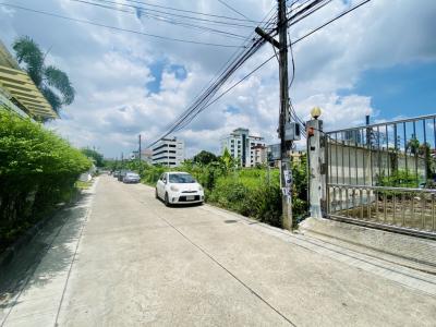 For SaleLandBang Sue, Wong Sawang, Tao Pun : Land for sale, Soi Chotiwat, Saphan 99, Prachachuen Road, size 2 rai 2 ngan, near the BTS