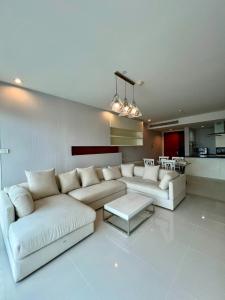 For RentCondoSukhumvit, Asoke, Thonglor : Condo for rent Fullerton Sukhumvit (pet friendly) 2 bedrooms 2 bathrooms