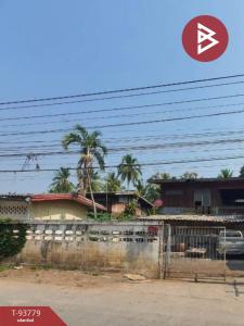 For SaleLandNakhon Sawan : Land for sale with buildings, area 1 rai 35 square wa, Kao Liao, Nakhon Sawan