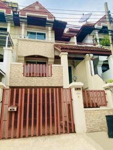 For RentTownhouseLadkrabang, Suwannaphum Airport : Townhome / Home Office Royal Nakarin Villa *