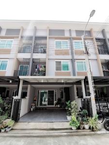 For RentTownhouseOnnut, Udomsuk : For rent: Baan Viralpath Sukhumvit 77 - Chaloem Phrakiat Rama 9