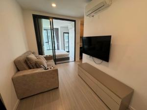 For RentCondoSapankwai,Jatujak : For rent: Condo Denim Chatuchak, near BTS Mo Chit / MRT Chatuchak