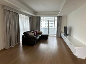 ให้เช่าคอนโดสุขุมวิท อโศก ทองหล่อ : 3-Bedroom Condo at La Cascade Condominium for rent