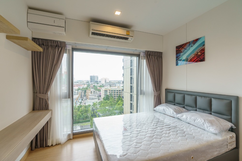 For RentCondoOnnut, Udomsuk : (For Rent) 𝐖𝐡𝐢𝐳𝐝𝐨𝐦 𝐂𝐨𝐧𝐧𝐞𝐜𝐭 𝐒𝐮𝐤𝐡𝐮𝐦𝐯𝐢𝐭 1 bedroom, garden view 🌳 next to True Digital Park ✨ 🔥Rental 16,500.- /Month🔥