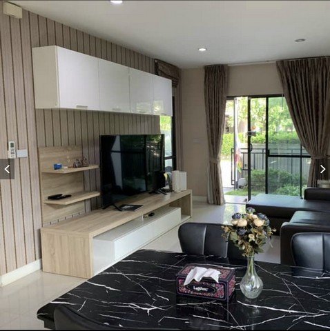 For RentHouseLadkrabang, Suwannaphum Airport : 🔴26,000฿🔴 Baan Klang Muang The Edition Rama 9-On Nut 🏠 😸🐶 Pet Friendly, pets allowed, beautiful house, good location, near shopping malls, happy to serve 🙏 If interested, please contact 𝙇𝙄𝙉𝙀 (very fast response): 📱 Property code 679-0703 📱: Line ID: @bbco