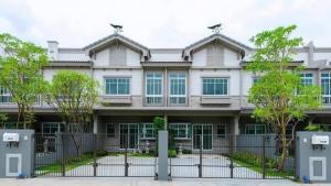 For RentTownhousePathum Thani,Rangsit, Thammasat : House for rent, Townhome, Indy Rangsit, Khlong 2, 3 bedrooms, 3 bathrooms, parking for 2 cars in the house