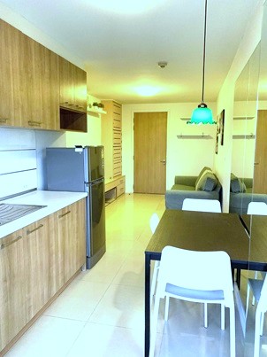 For RentCondoSapankwai,Jatujak : Haven Condo near BTS Saphan Khwai, 1 bedroom, top floor, newly renovated