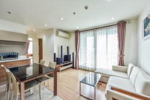 For RentCondoSapankwai,Jatujak : For rent, 2 bedrooms, 2 bathrooms, large room, beautiful view, good location, opposite Vimut Hospital, near BTS Ari, near BTS Saphan Khwai T062-3912496