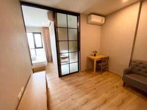 For RentCondoPinklao, Charansanitwong : For rent Brix Condo Charan 64, next to MRT Sirinthon, 0 meters, new room, just rented, best price!!! T.062-3912496