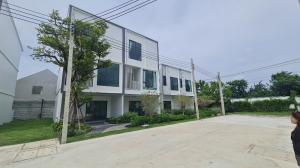 ขายทาวน์เฮ้าส์/ทาวน์โฮมสมุทรปราการ สำโรง : Openning For Sale :: 𝐀𝐥𝐭𝐢𝐭𝐮𝐝𝐞 𝐊𝐫𝐚𝐟 𝐕𝐢𝐛𝐞 𝐁𝐚𝐧𝐠𝐧𝐚 พร้อมอยู่ 28 หลังแรก หน้าโครงการ นัดเข้าชมบ้านจริง โทรเลย 0987929891