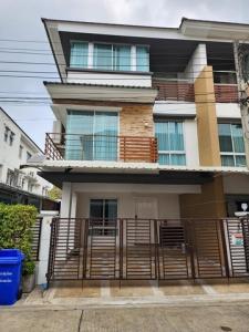 For RentTownhouseRattanathibet, Sanambinna : HR1835 Townhouse for rent, 3 floors, Plus City Park Village, Sanambinnam, near Sanambinnam Intersection, fully furnished, ready to move in