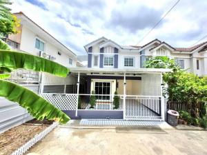 For SaleTownhouseNonthaburi, Bang Yai, Bangbuathong : Townhouse for sale in Pruksa Village 69 (corner house), newly renovated, free transfer, free loan