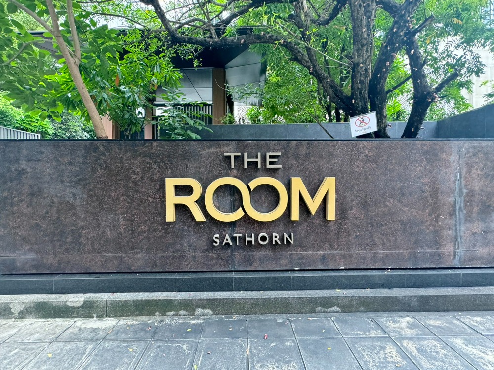 For SaleCondoSathorn, Narathiwat : Condo for sale, luxury corner room, The Room Sathorn, 1 bed, large room, 78 sq m., near 2 BTS stations