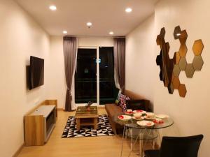 ให้เช่าคอนโดสาทร นราธิวาส : (for rent) Supalai Lite Ratchada - Naradhiwas - Sathon ใกล้รถไฟฟ้า BTS ช่องนนทรี