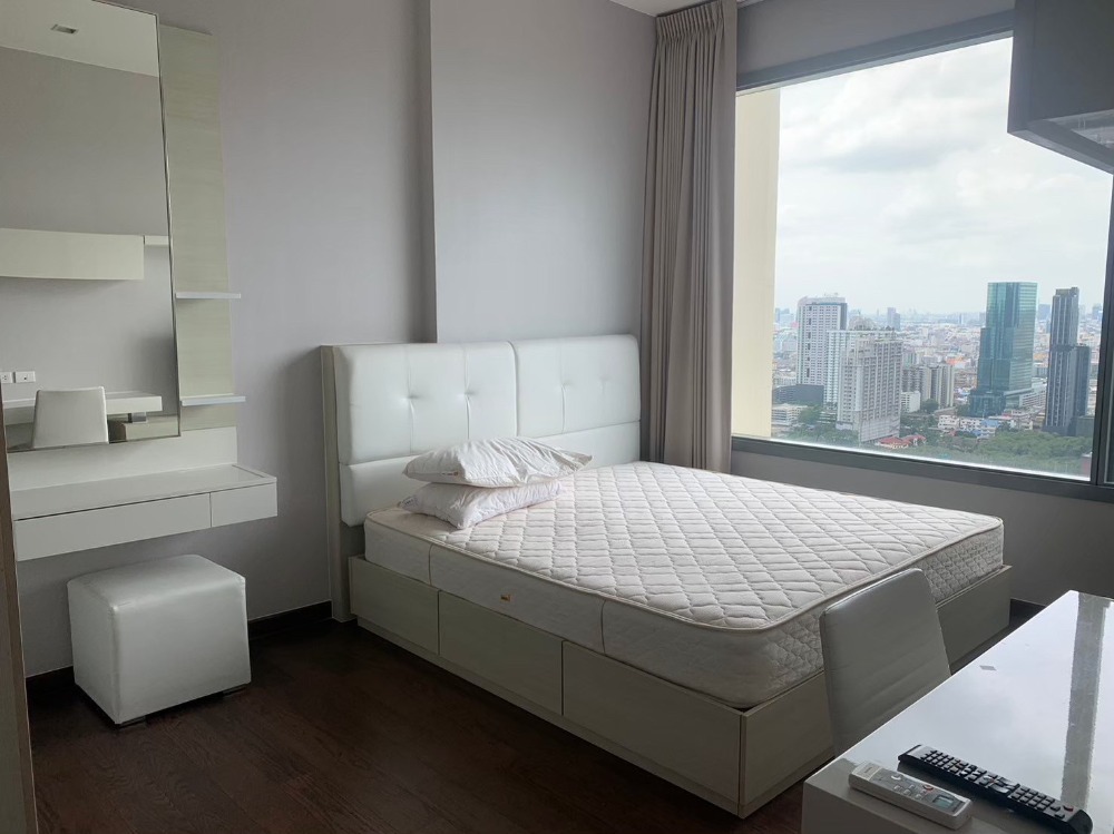 For RentCondoRama9, Petchburi, RCA : Hot Deal! Qasoke 45 sq.m. 30+th floor only 25k