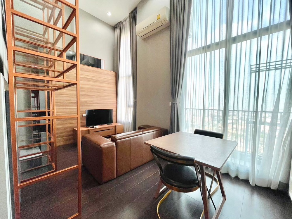 For RentCondoSukhumvit, Asoke, Thonglor : *** Condo for rent : C Ekkamai 1 Bedroom loft High floor Fully furnished***