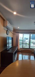 For SaleCondoWitthayu, Chidlom, Langsuan, Ploenchit : 💙For sale Navin Court, large room, city center, BTS Phloen Chit💙Call 062-2962295 Ni// Line id : @enrichagent