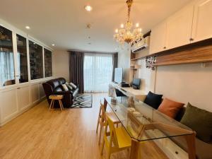 For SaleCondoSukhumvit, Asoke, Thonglor : Urgent sale, Condo Rhythm Sukhumvit 42, corner room, fully furnished, ready to move in