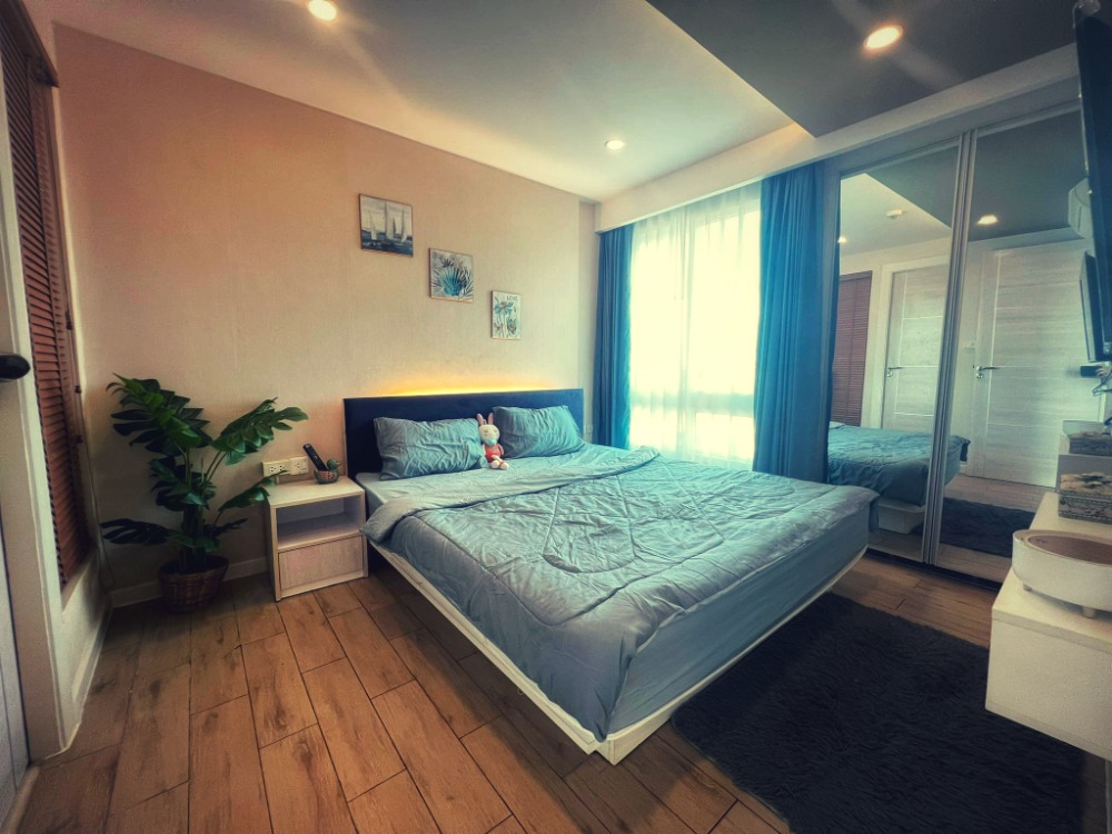 For RentCondoPattaya, Bangsaen, Chonburi : Seven sea condo resort 12500/month (12 month contract or more) Room size 36.5 sq m. 1 bedroom, 1 bathroom, 1 living room