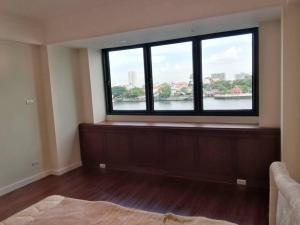 For RentCondoYaowarat, Banglamphu : Chuladits River Mansion 1, very large room, view of Chao Phraya River, Rama 8 Bridge, good price, Rama 8, minerals, call urgently T.062-3912496