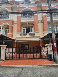 For SaleTownhouseYothinpattana,CDC : Townhome Baan Klang Muang S-Sense Rama 9 - Ladprao / 3 Bedrooms (FOR SALE), Baan Klang Muang S-Sense Rama 9 - Ladprao / Townhome 3 Bedrooms (FOR SALE) RUK824