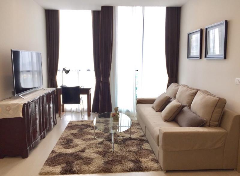 For RentCondoWitthayu, Chidlom, Langsuan, Ploenchit : Condo For Rent Noble Ploenchit 2 Bedroom 2 Bathroom 82 sqm