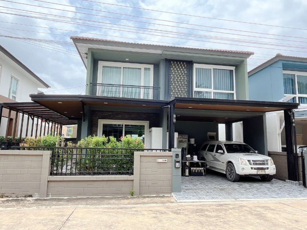 For SaleHouseSamut Prakan,Samrong : Very beautifully decorated  house for sale, build-in the whole house, great price. Next to the main road Gloden Neo Bangna -Kingkaew