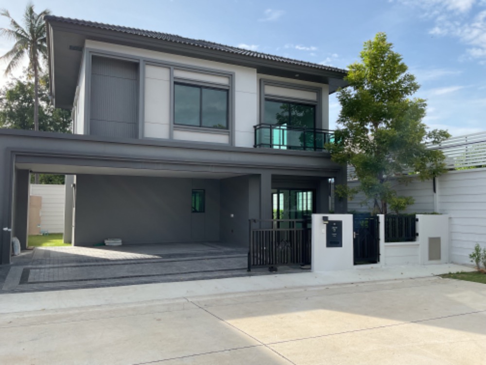 For SaleHouseRama5, Ratchapruek, Bangkruai : Reduced by millions, large single house, plot next to garden, location next to main road, near Central Westgate