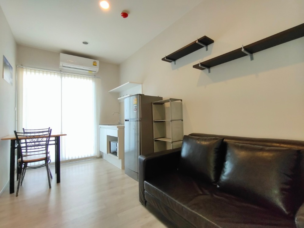 For RentCondoNonthaburi, Bang Yai, Bangbuathong : The room is ready to move in on September 30, 2024. Plum Condo Central Station Phase 1, near the BTS, next to Westgate Mall, ready to move in, free common area, free parking