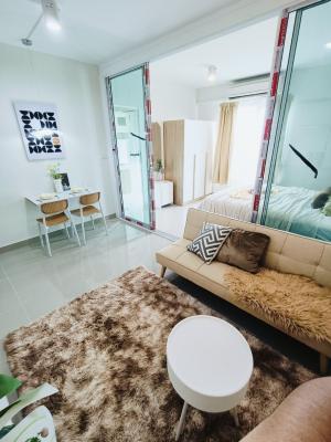 For RentCondoLadkrabang, Suwannaphum Airport : 🔴 For rent, 10,000 per month, very beautiful room, swimming pool view, near Suvarnabhumi Airport ✈️🌈 Condo Iris Avenue On Nut - Wongwaen🌈