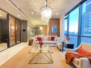 For RentCondoSukhumvit, Asoke, Thonglor : For rent 🌿The Monument Thonglor🌿 Beautiful room, the tallest luxury condo in Thonglor Soi with private elevator 🪴