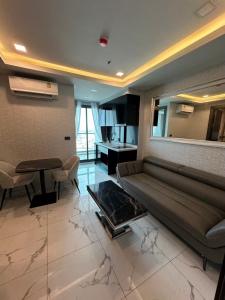 For SaleCondoPattaya, Bangsaen, Chonburi : For Sale 1 Bedroom Condo at Arcadia Millennium Tower Pattaya 29 sqm new room fully furnished ready to move in close to Pattaya Beach.