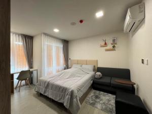 For RentCondoPathum Thani,Rangsit, Thammasat : KAVE ISLAND one bed special, north side, not hot ❄️**Ready to move in immediately**Building G, 4th floor, size 22.20 sq.m., view outside north side, open, airy, quiet atmosphere, complete electrical appliances, 5 items