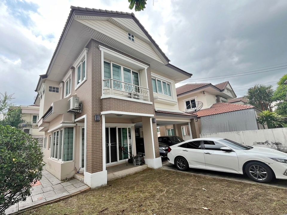 For RentHouseRama5, Ratchapruek, Bangkruai : Single house, 4 bedrooms, 3 bathrooms, next to DBS school, fully furnished. Ready to move in