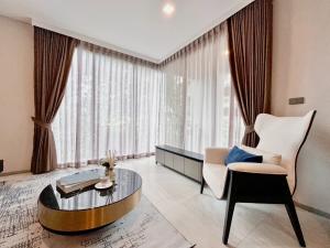 For RentCondoSukhumvit, Asoke, Thonglor : Fynn Sukhumvit 31 for RENT 2 Bed 2 Bath