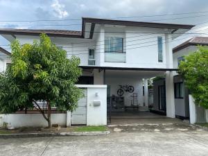 For SaleHousePattanakan, Srinakarin : [Urgent sale 🔥] 2-storey detached house, Nirvana Beyond Lite Rama 9 ** near ARL Ban Thap Chang, good location, ready to move in