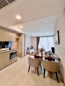 For RentCondoSukhumvit, Asoke, Thonglor : 2BR/2BA Fynn Sukhumvit 31 | 4th Floor, 70 sq.m. | Rental Price 65K Baht/Month