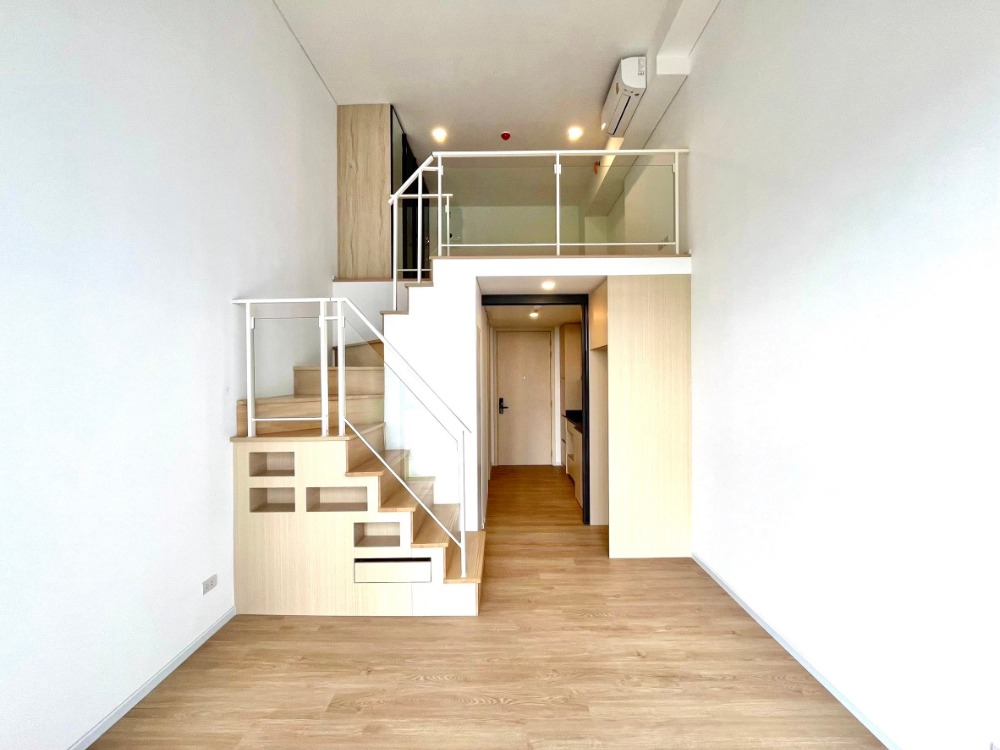 For SaleCondoRama9, Petchburi, RCA : 🔥For sale🔥Landmark@MRTA Station, Loft type room, 4.4 meters high ceiling, 3-building project, complete facilities, suitable for both investment and living.