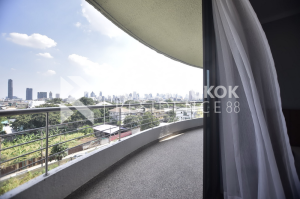 For SaleCondoSukhumvit, Asoke, Thonglor : For sale Supalai Place Sukhumvit 39, 2 bedrooms, 2 bathrooms, 121.96 sq m. 09224592264