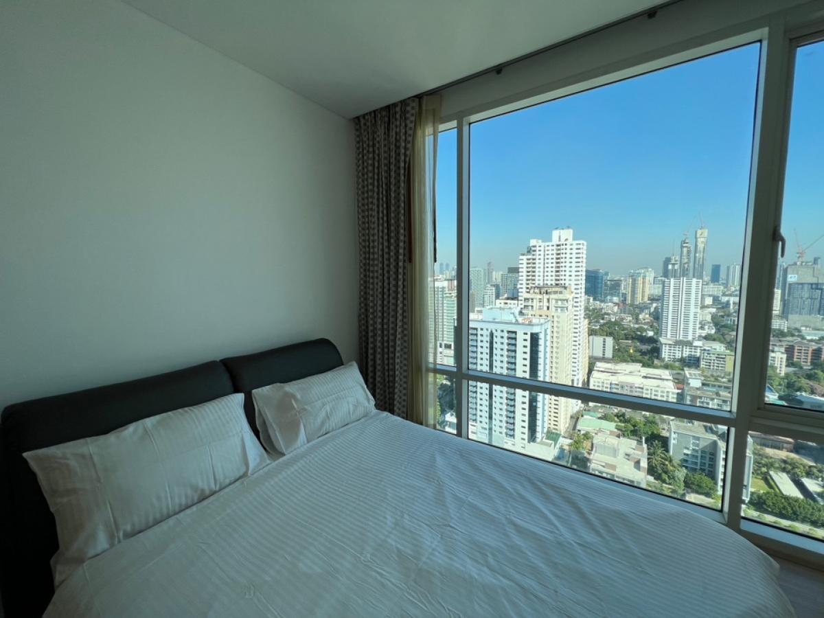 For RentCondoSukhumvit, Asoke, Thonglor : 🏙️ Fullerton Sukhumvit 🏙️ (2Bed / 2Bath with bathtub) 95.98 sqm. ** Near BTS Thonglor, Ekkamai **