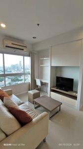 For RentCondoWongwianyai, Charoennakor : 👑 Q House Condo Sathorn👑 1 Bed 1 Bath 47 sq m, 26th floor, large room, river view, beautifully decorated, ready to move in