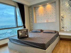 For RentCondoRama9, Petchburi, RCA : Thru Thonglor Condo for rent