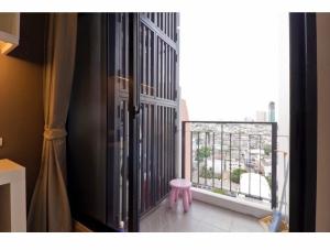 ขายคอนโดวงเวียนใหญ่ เจริญนคร : Urbano​ Absolute​ Condominium High Floor Icon Siam View 4.5 M ALLIN PRICE