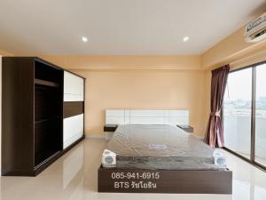 For SaleCondoKasetsart, Ratchayothin : Condo next to the BTS, Ratchayothin Station, fully furnished, ready to move in, open view, cheap at 2.09 million baht. 𝗖𝗲𝗻𝘁𝗿𝗮𝗹 𝗥𝗮𝘁𝗰𝗵𝗮𝘆𝗼𝘁𝗵𝗶𝗻 𝗣𝗮𝗿𝗸 (P-431)