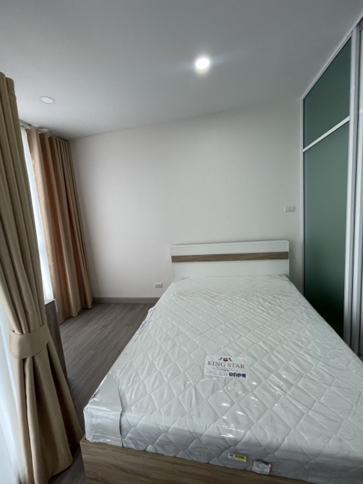 For RentCondoBang kae, Phetkasem : **Vacant room for rent, ready to move in** No agents please. Supalai Loft Condo, Phasi Charoen Station