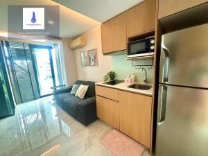 For RentCondoWitthayu, Chidlom, Langsuan, Ploenchit : For rent at Socio Ruamrudee Negotiable at @condo600 (with @ too)