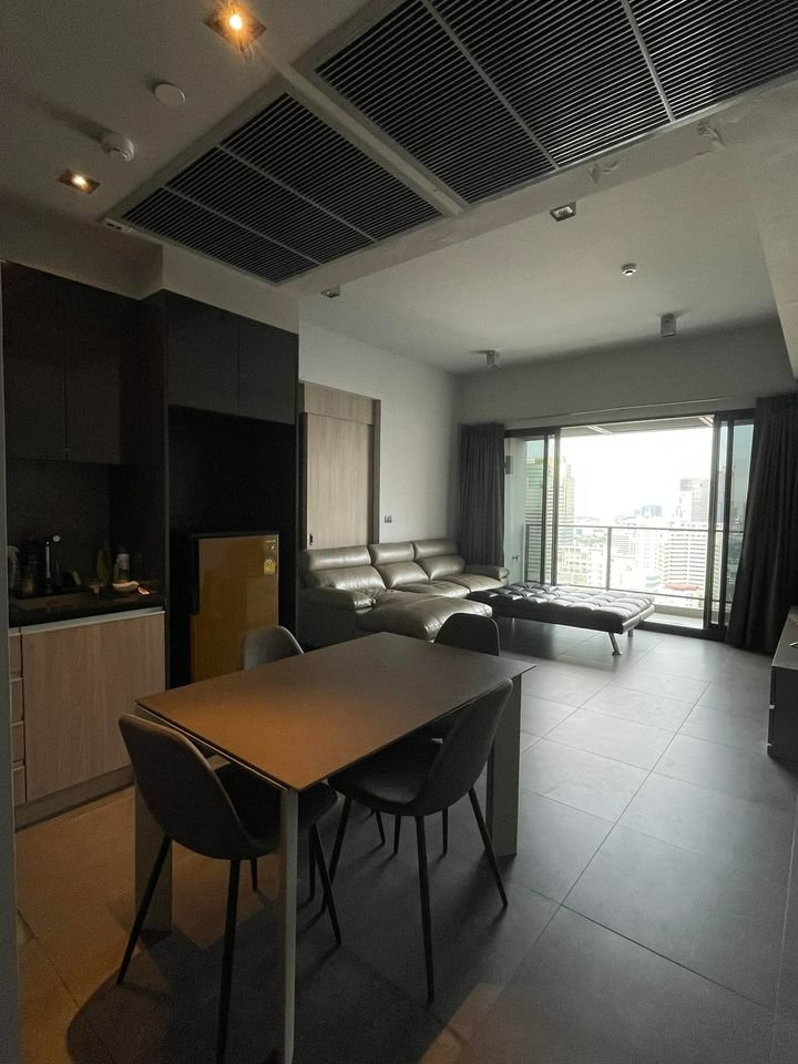 ให้เช่าคอนโดสุขุมวิท อโศก ทองหล่อ : 🔥🔥 The Loft Asoke, 2bedrooms for rent 🔥🔥 MRT Phetchaburi 🔥🔥